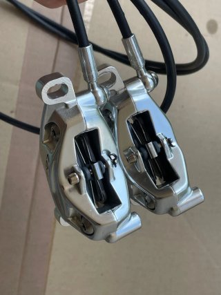 Frenos SRAM Level Ultimate 4 pistones