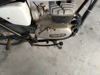 Ossa 160 T . Moto Clásica