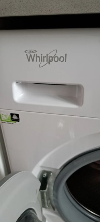 Lavadora Secadora Whirlpool 6th Sense 8kg