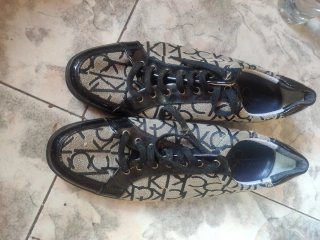 Zapatillas Calvin Klein Beige y Negro auténticas