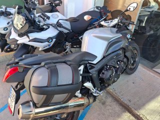 BMW K1200R Negra y Plateada