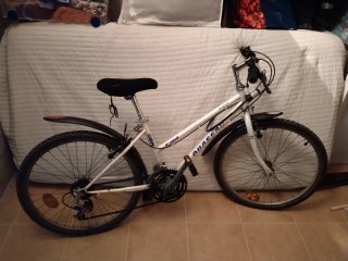 Bicicleta BH Quasar Blanca Mediana