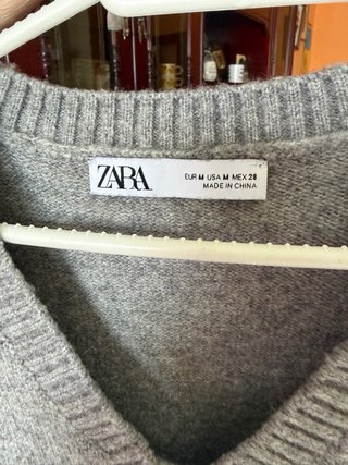 Chaleco de punto Zara gris talla M