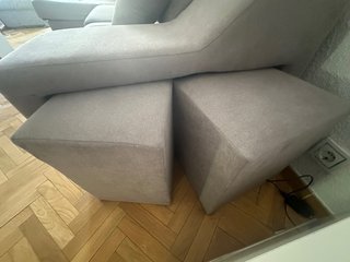 Sofá chaiselongue con almacenaje, butacas y cojín