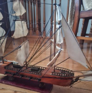 Barco de madera velero maqueta