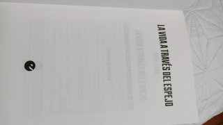 La vida a través del espejo testimonios de resi...