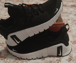 Nike Free Metcon 40.5