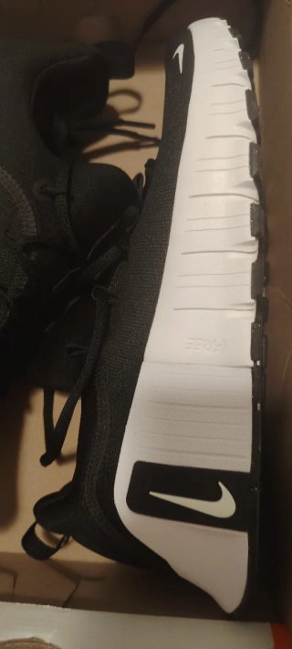 Nike Free Metcon 40.5