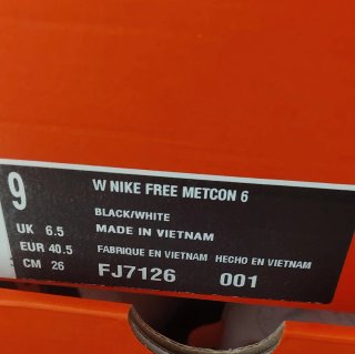 Nike Free Metcon 40.5