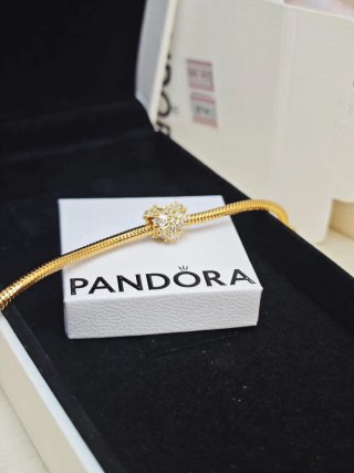 Pandora Charm Corazón Brillante Ale s925