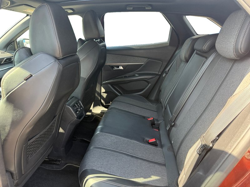 Peugeot 3008 2.0 BlueHDi GT-Line S&S 2017, foto 15