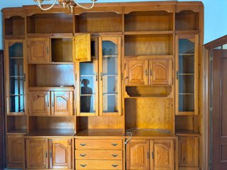 Mueble de salón de madera