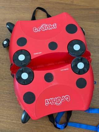 Maleta Trunki Mariquita correpasillos