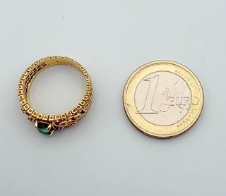 Anillo Oro 18k Circonitas. Peso: 5 gr.