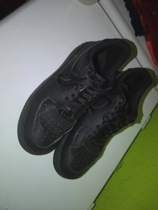 Nike Air Force 1 Talla 44 Negras