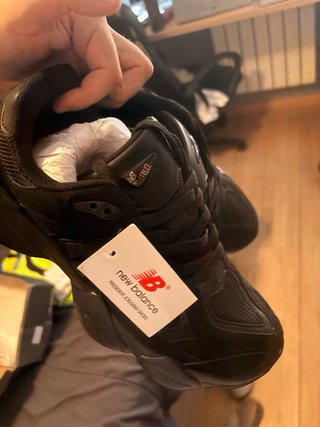 New Balance 9060 Negro Nuevas