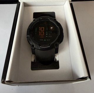 Garmin Instinct 3 AMOLED 50mm Negro/Gris