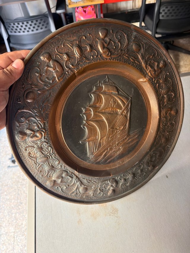 Plato decorativo cobre barco antiguo
