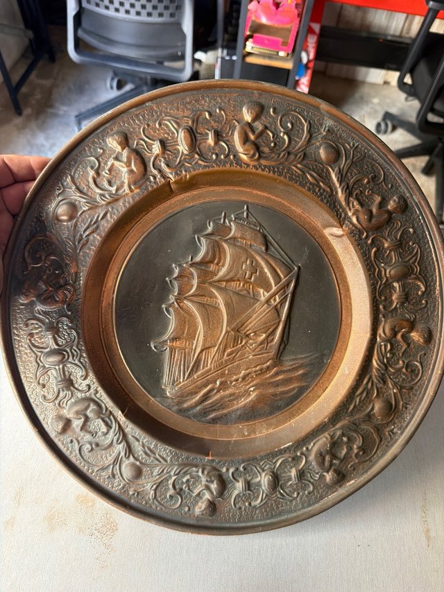 Plato decorativo cobre barco antiguo