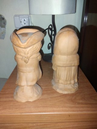 Cabezones pequeños de barro