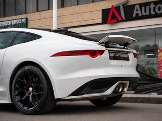 Jaguar F-Type 2016