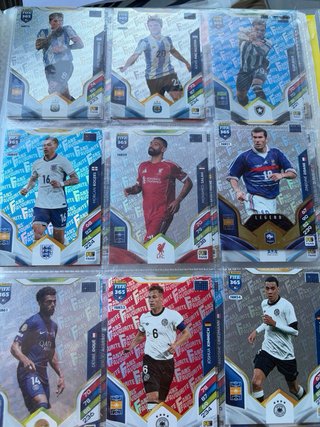 Cromos Panini FIFA 365 XL