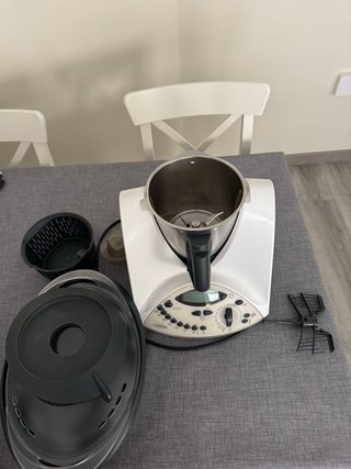 Thermomix TM31 con Varoma y Accesorios