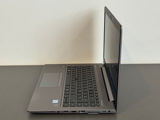 Portátil HP i7 - GARANTIA