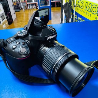 Cámara Nikon D5300 Negra + Bolso