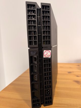 PS4 Fat + Mando Negro