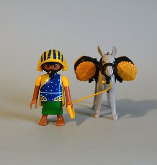 Playmobil Campesino Egipcio Con Burro Belén
