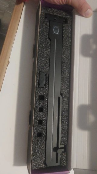 Soporte Tarjeta Gráfica Cooler Master