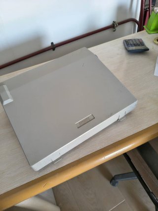 Máquina de escribir Philips VW 2110