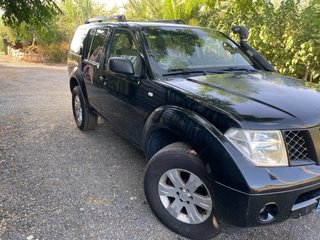 Nissan Pathfinder 2006