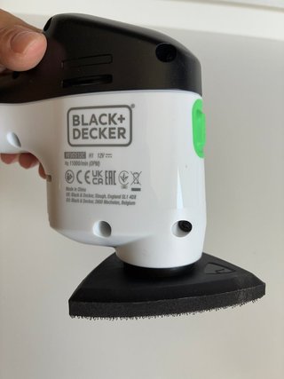 Lijadora Black+Decker Reviva 12V Inalámbrica