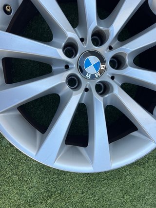 Llanta BMW Original 8JX18