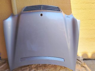 Capó Mercedes Benz W210