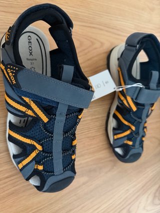 Sandalias Geox niño sin estrenar talla 37