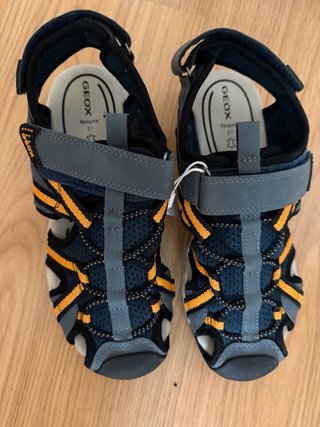 Sandalias Geox niño sin estrenar talla 37