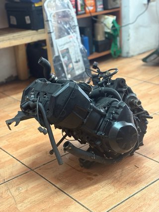 Motor Kawasaki Z750 2010