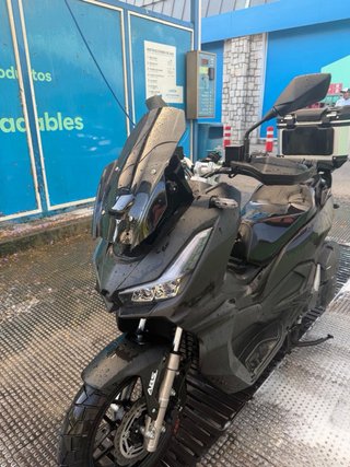 Linhai ADV 125 Negra