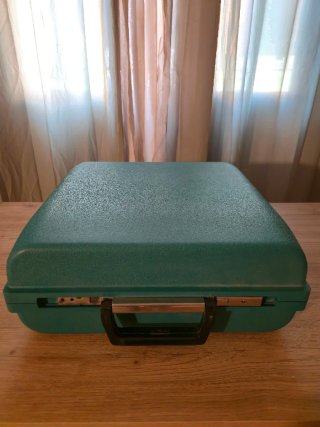 Máquina de escribir Olivetti Studio 45 Vintage
