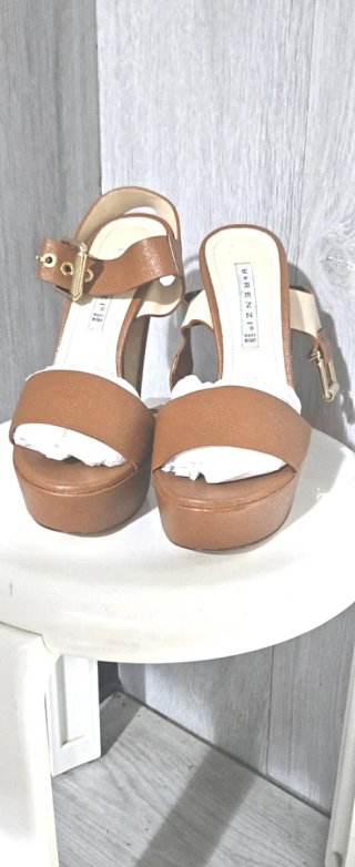 Sandalo R&Renzi tacco alto vintage