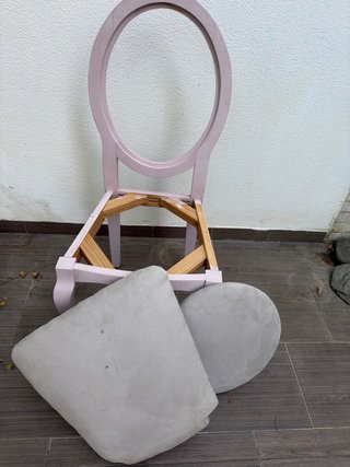 Silla de madera estilo vintage para restaurar