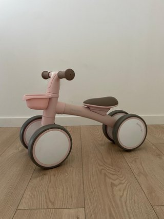 Correpasillos Zipi rosa