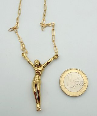 Cadena Oro 18k Eslabones con Cristo Peso: 22.60 gr