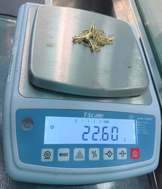 Cadena Oro 18k Eslabones con Cristo Peso: 22.60 gr
