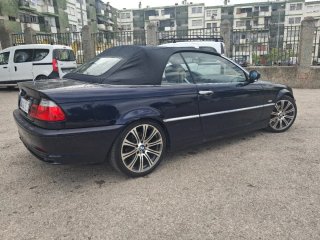 BMW 325 i se vende o cambia