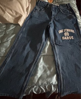Pantalones vaqueros Emestudios