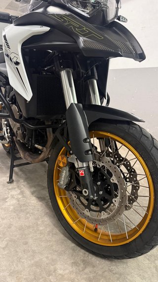 Qj Motor SRT 700X